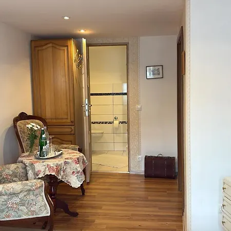 Couette-café Eden Blick *