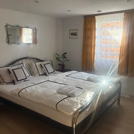 Bed and breakfast Eden Blick *