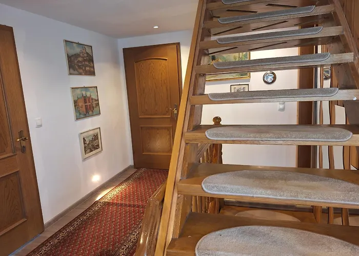 Alojamento de Acomodação e Pequeno-almoço Eden Blick Edenkoben